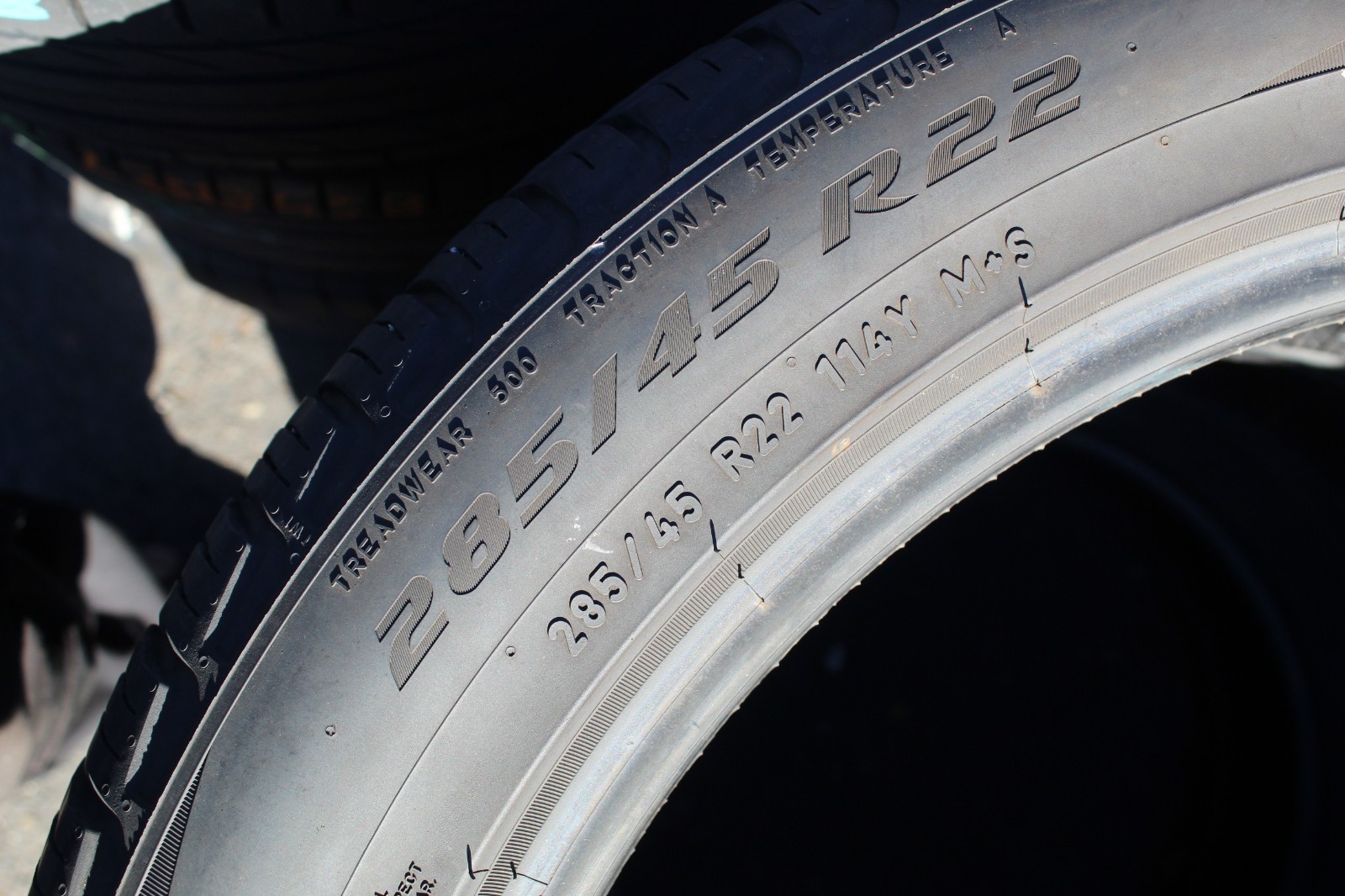 285 45 22 Pirelli, All Season, XL, M+S, LR 88Y, x2 A Pair 6.0mm (F1_tyres) L3846