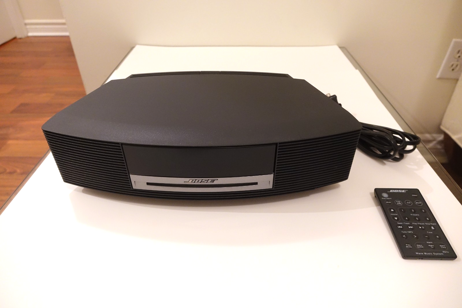 BOSE - BOSE Wave music system Ⅲ Bose Wave Music System III with Multi CD Changer- Platinum