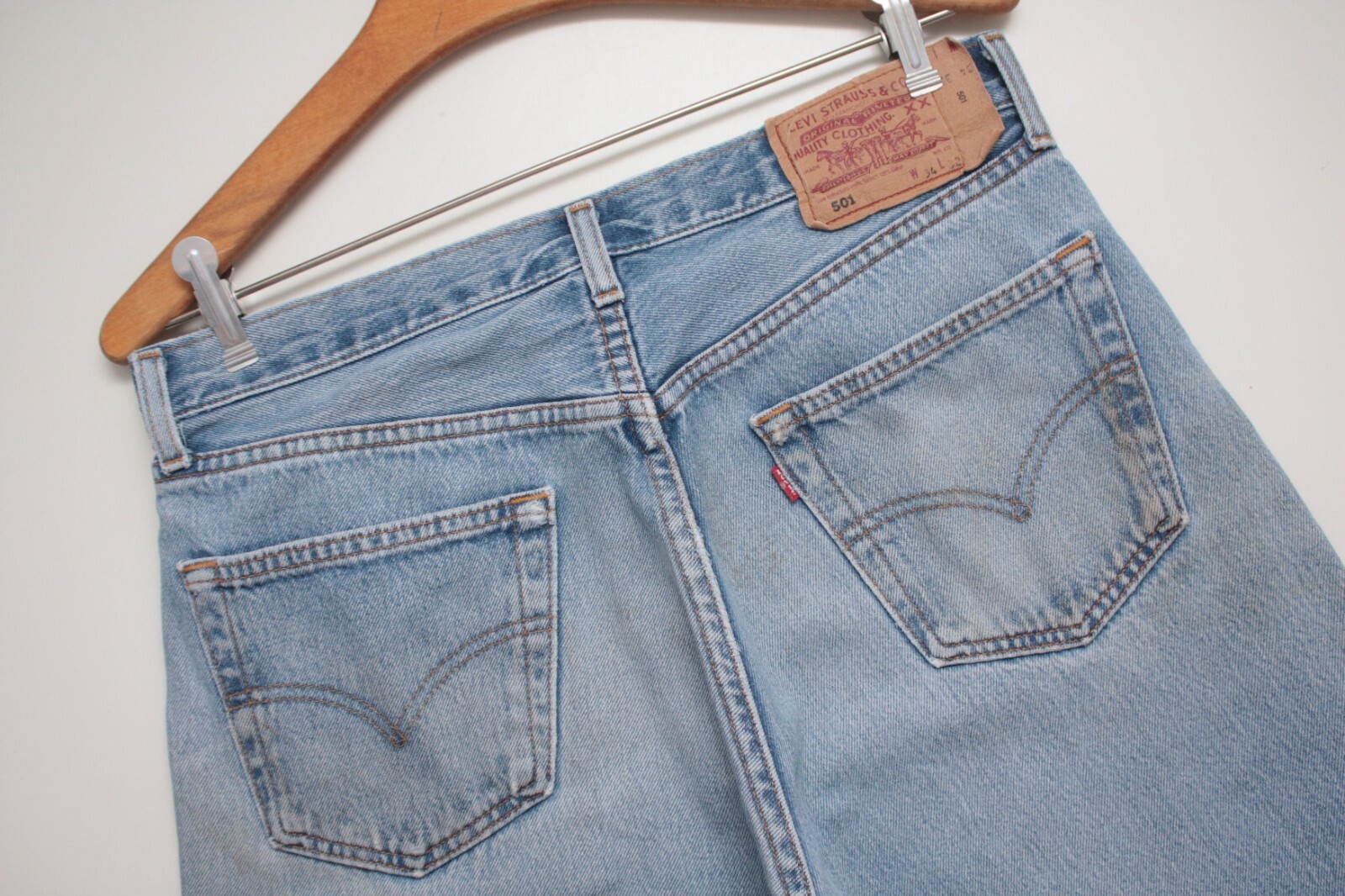 Levi's 501 Vintage Denim Blue Jeans W34L32 Made In UK 90s | eBay Levi's 501 Vintage Denim Blue Jeans W34L32 Made In UK 90s | eBay