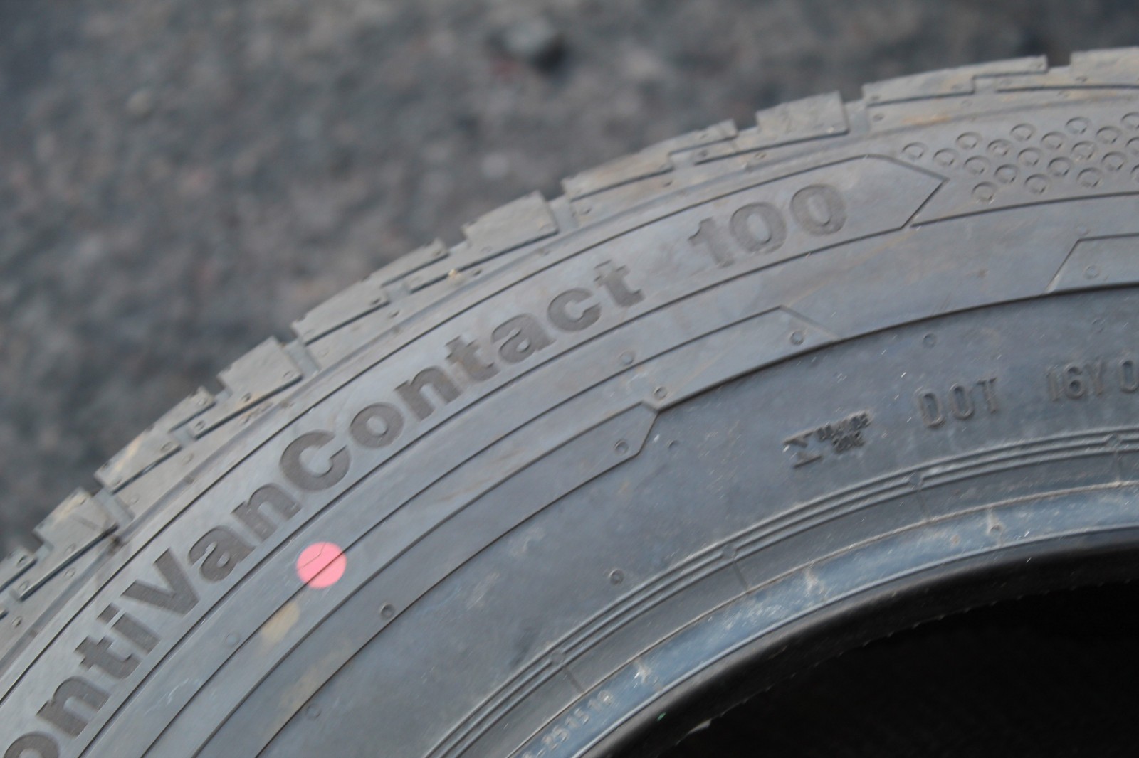 New 215 65 16C Continental, CVC 100, 109/107T, x1 Tyre (F1_tyres) L3811
