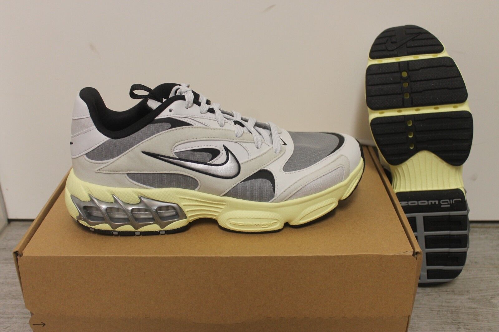 Nike Wmns Zoom Air Fire Ladies Sneaker Shoe Grey Silver Nike Wmns Zoom Air Fire Ladies Sneaker Shoe Grey Silver