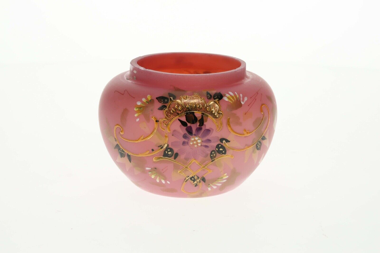 Coral Red Porcelain Vase - Snow Lion Coral Red Porcelain Vase - Snow Lion