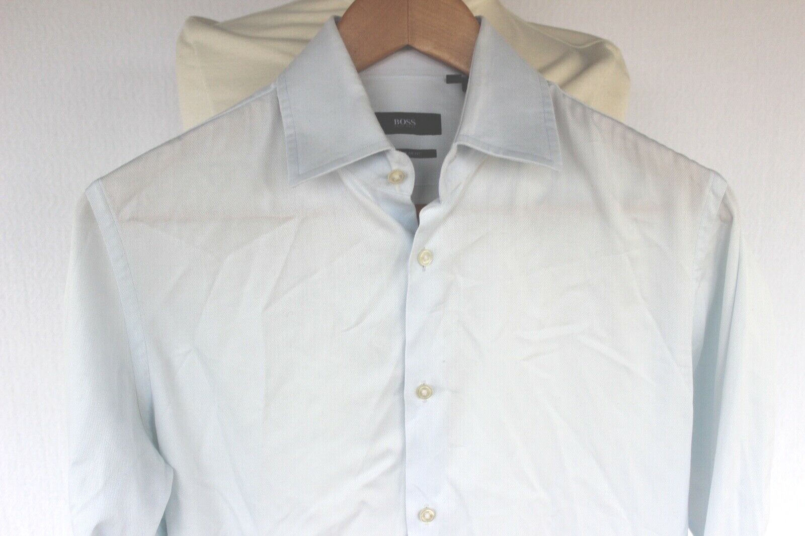 Hugo Boss Men's Athletic Fit L Barrel Portofino Cocktail Cuff Shirt Blue D5