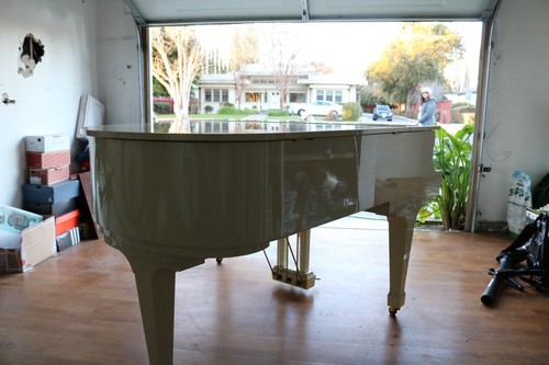 KAWAI, Baby Grand Piano- ivory white lacquer.