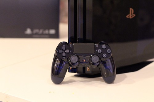 PlayStation 4 Pro 500 Million Limited Edition 4948872414678 PlayStation 4 Pro 500 Million Limited Edition 4948872414678