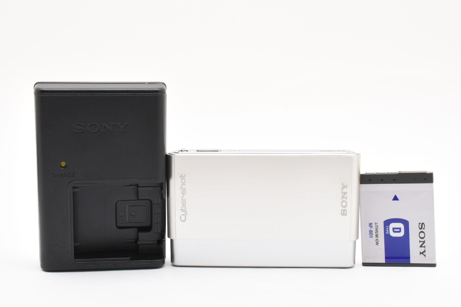 MINT] SONY DSC-T77 Silver Cyber Shot 4.0x Optical Zoom