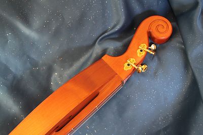 Applecreek Traditional Hourglass Dulcimer, Solid Cherry Back and Sides, with Bag