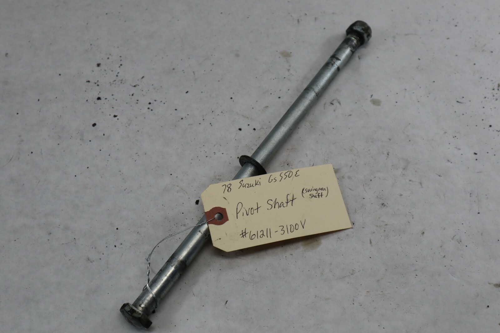 えのの OEM Suzuki Motorcycle Pivot Shaft 1978 GS550 61211-3100V | eBay