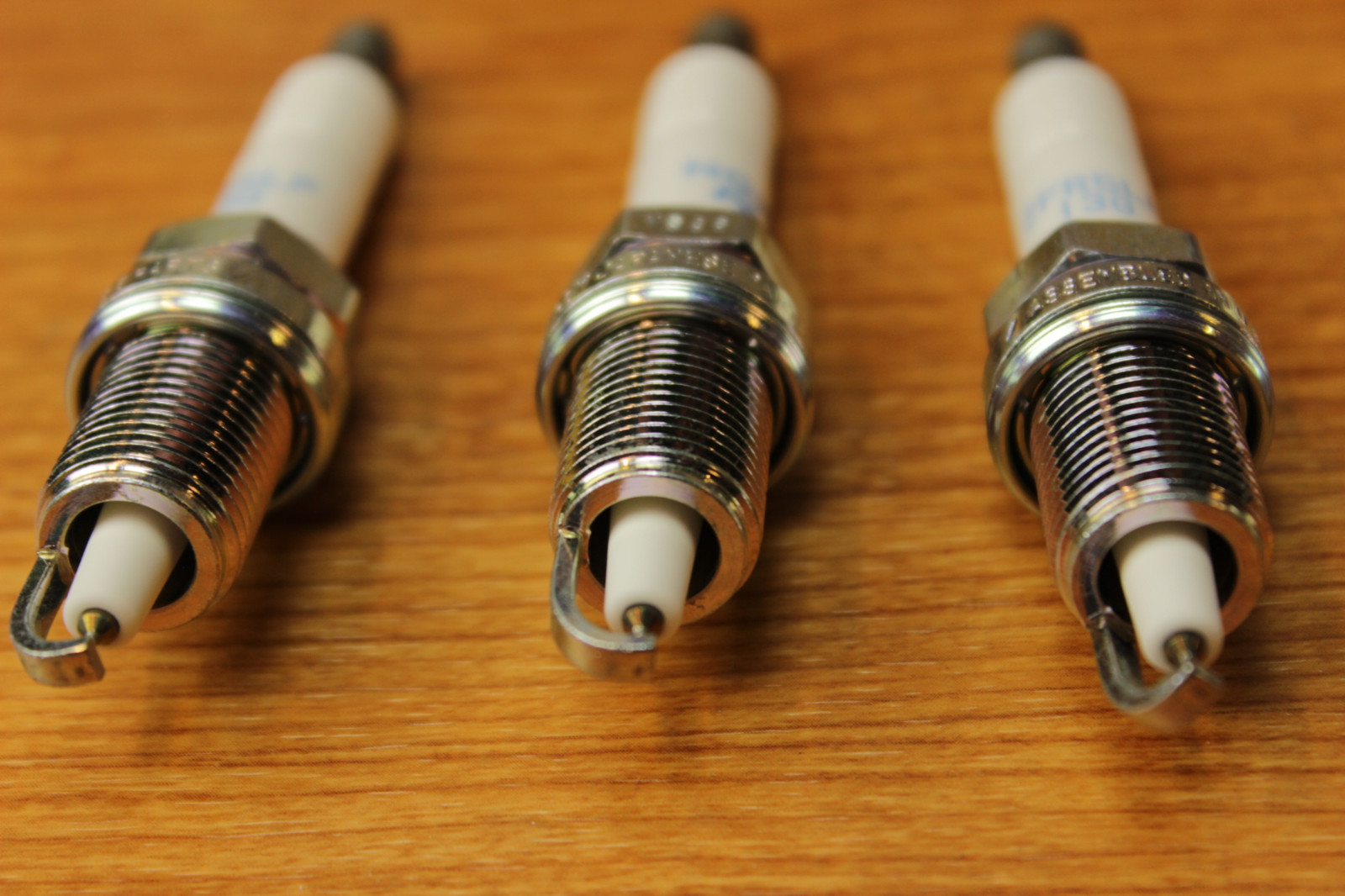 20022010 Chrysler 200 Dodge Grand Caravan Set of Six (6) Spark Plugs