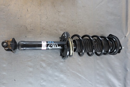 2018 INFINITI Q50 SEDAN LUXE VR30 OEM REAR SHOCK & SPRING #1 2018 INFINITI Q50 SEDAN LUXE VR30 OEM REAR SHOCK & SPRING #1