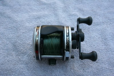 abu garcia ambassadeur 7000 c3 round baitcast reel