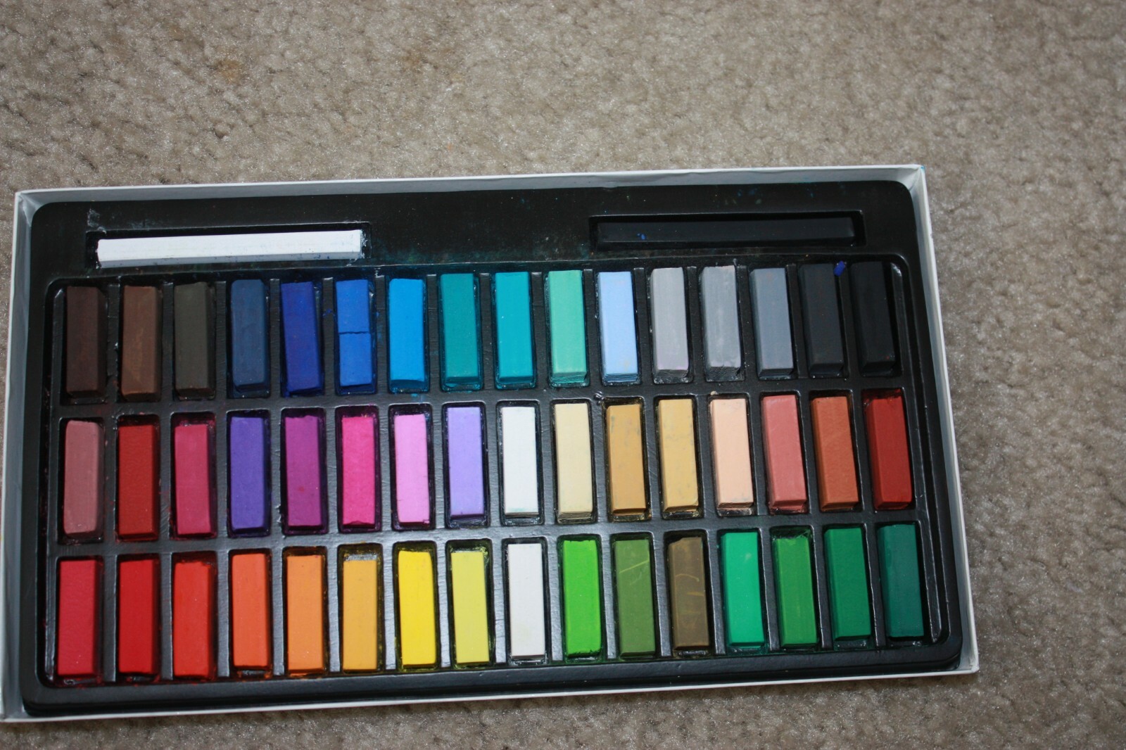 Non-smear Pastels Set Of 48 Colors Half Sticks Square Lot Stencil Collection