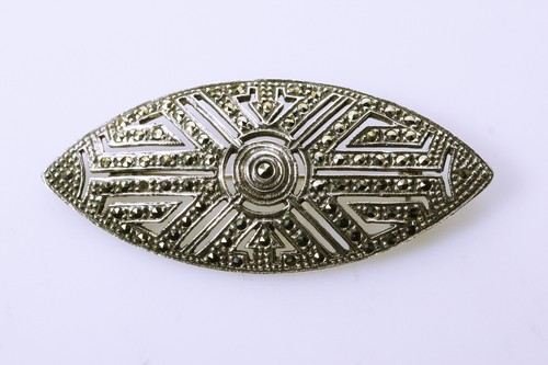  millennium plate `MARCASITE´ Beautiful 925 Sterling Silver Marcasite Brooch 11.3 Grams