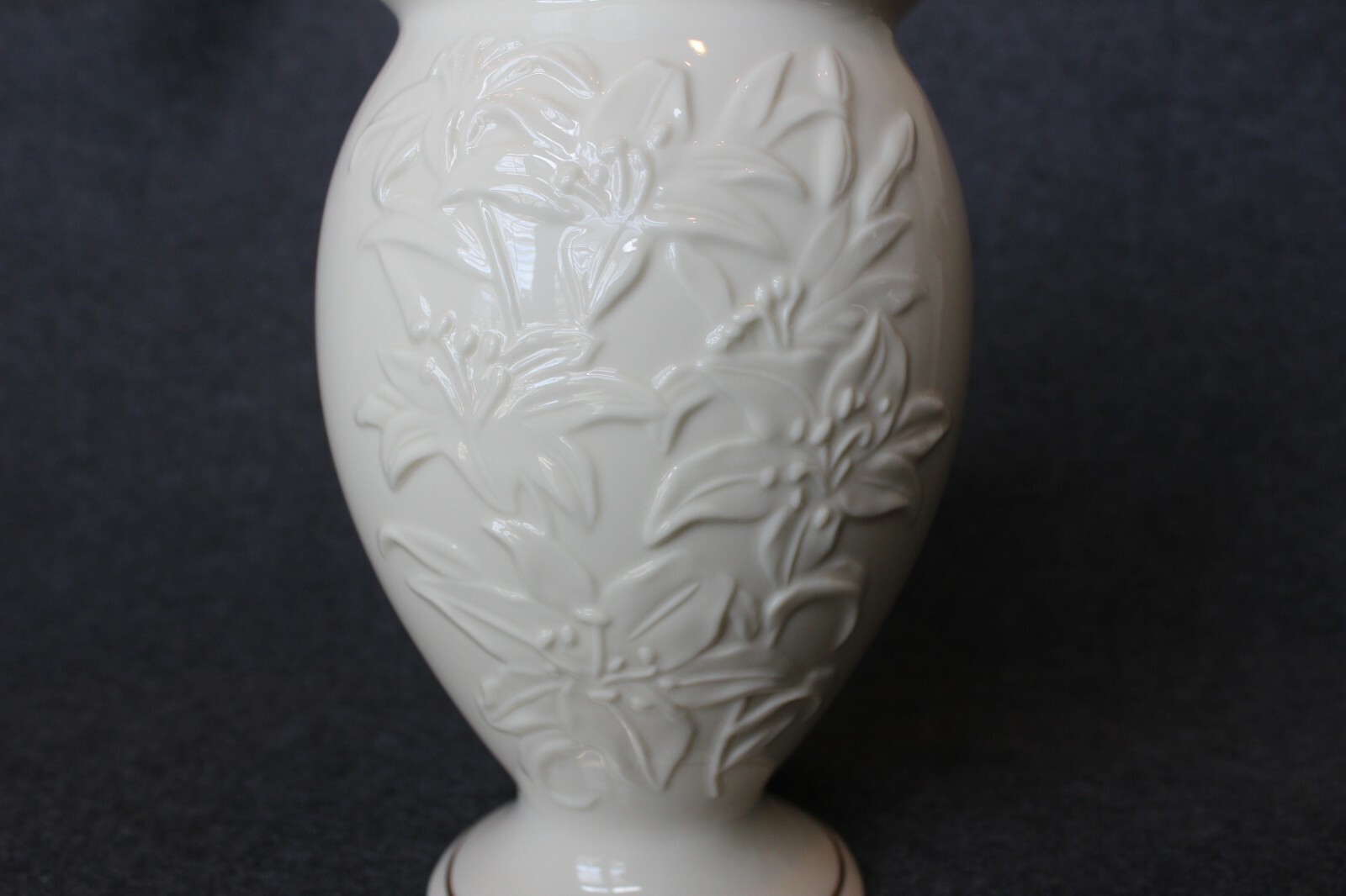 Lenox Footed Vase, Tiger Lily Pattern W/Gold Trim, Ivory Porcelain China