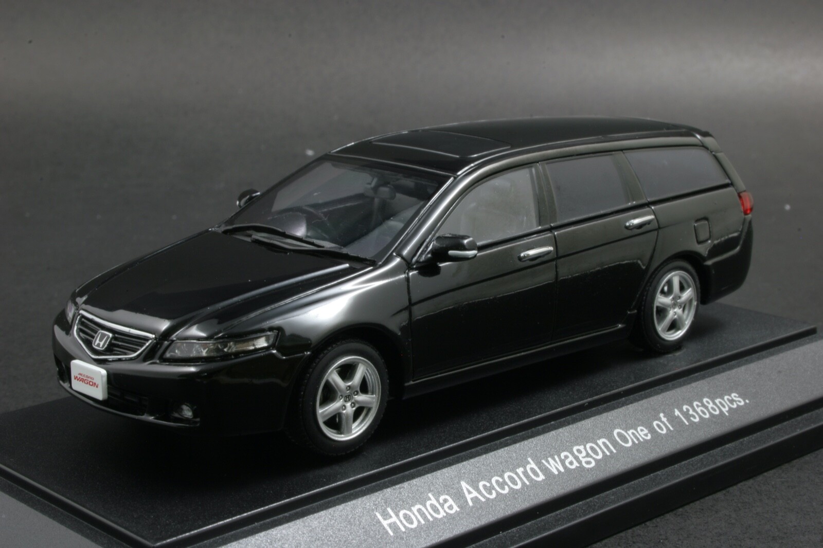 Ebbro 43431 1:43 '02 Honda Accord Wagon CM2 Die Cast Model