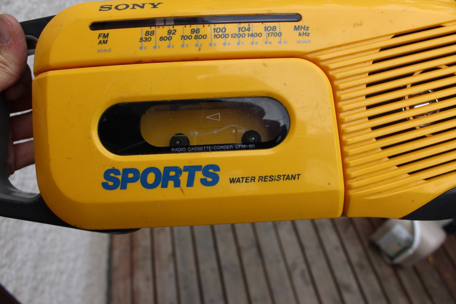 Vintage Sony Sports CFM-101 Water Resistant Boombox AM/FM Radio Cassette Player