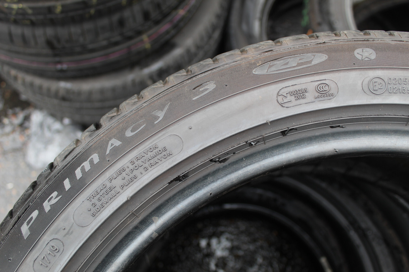 275 40 19 Michelin, Primacy 3, RunFlat, 101Y x2 A Pair 5.0mm (F1_tyres) FO L3393