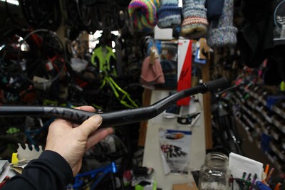 ANVL Mandrel 30mm Rise Mountain Bike Handlebar M35 Clamp 800mm ODi Elite Grips