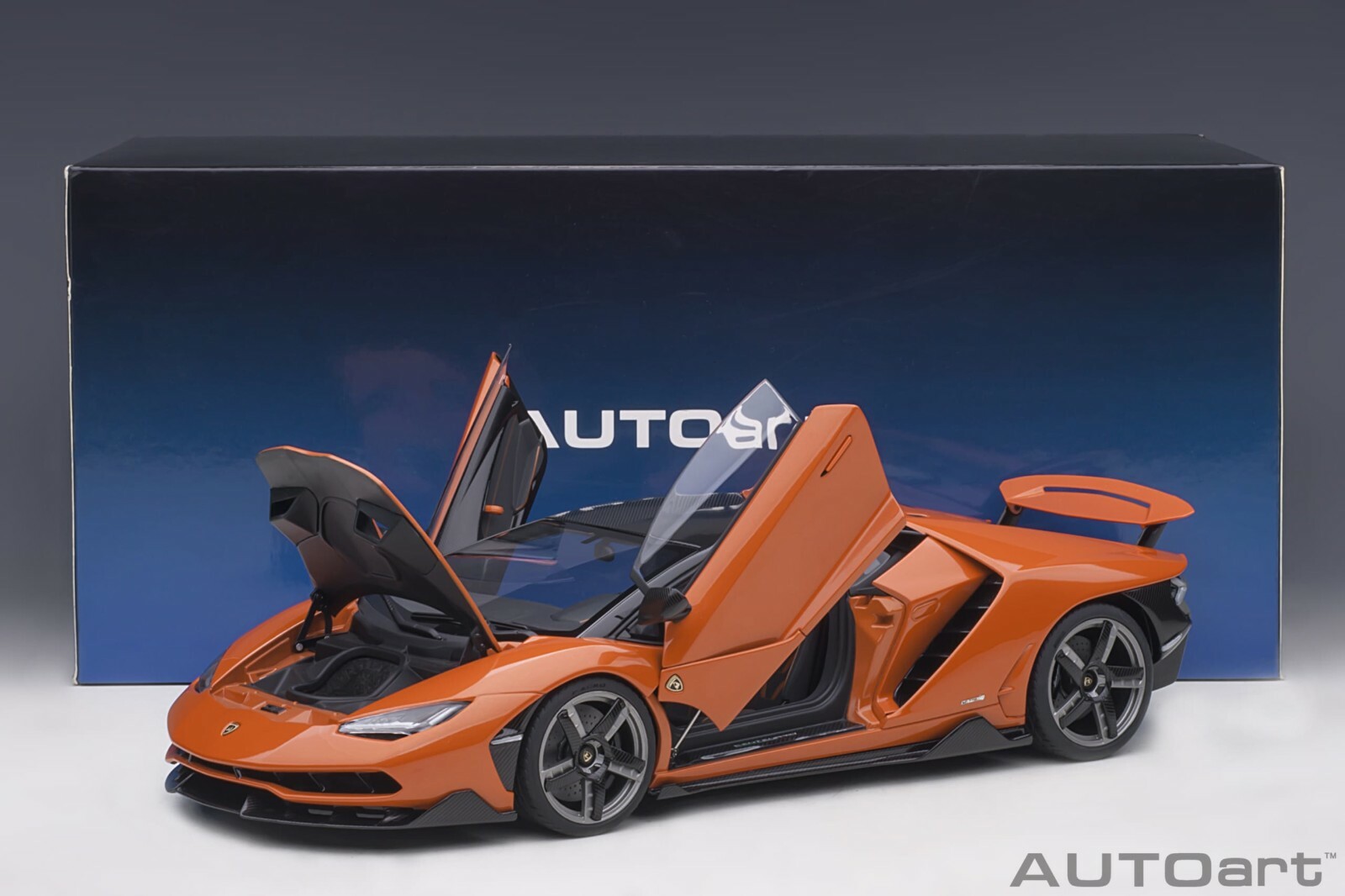 【美品】AUTOart LAMBORGHINI CENTENARIO 1/18 1/18 AUTOart Lamborghini Centenario Roadster (BLU CEPHEUS