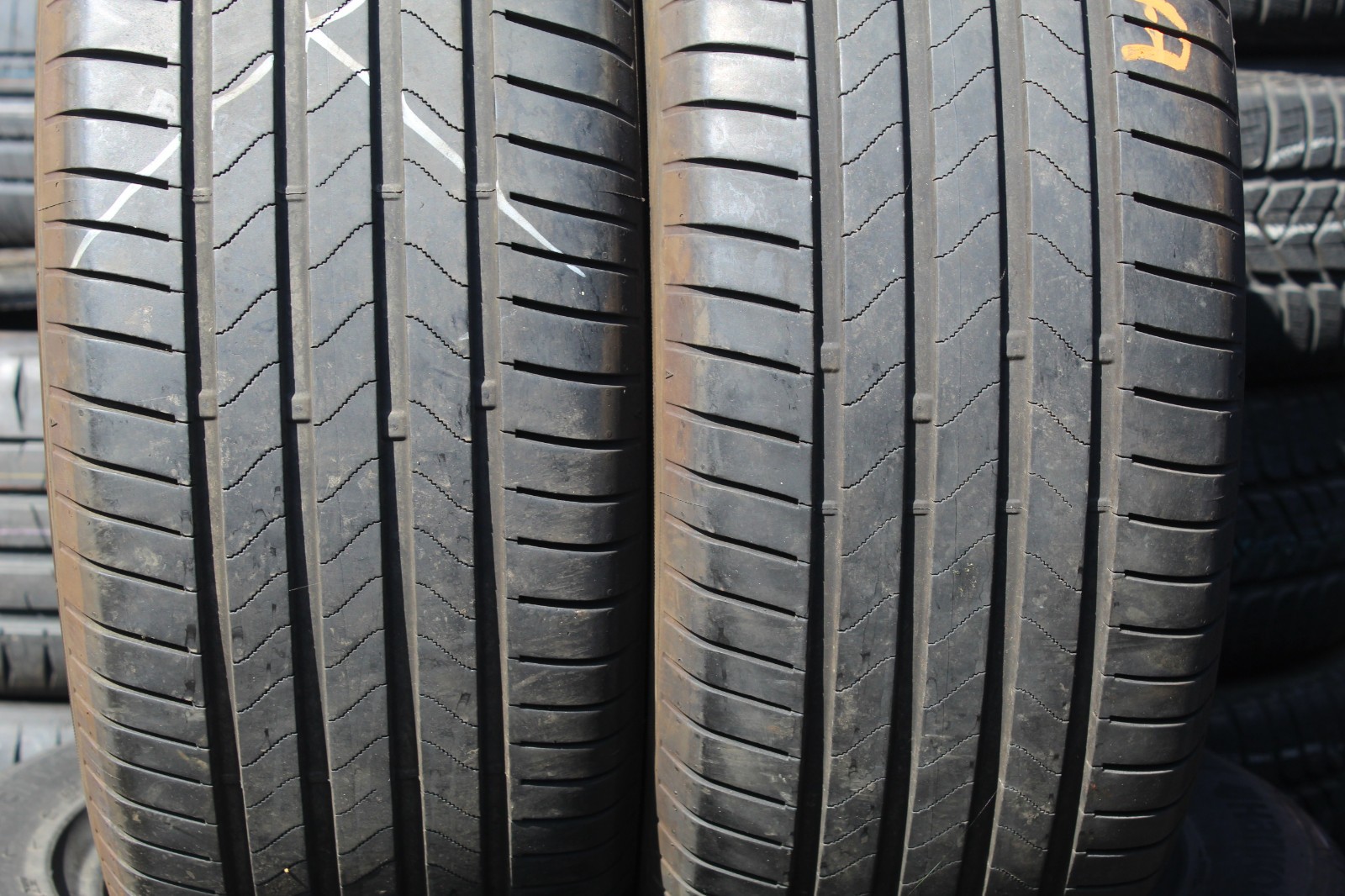 235 55 18 Bridgsetone, Turanza 6 Enliten, 100V, x2 A Pair 7.0mm (F1_tyres) L3718