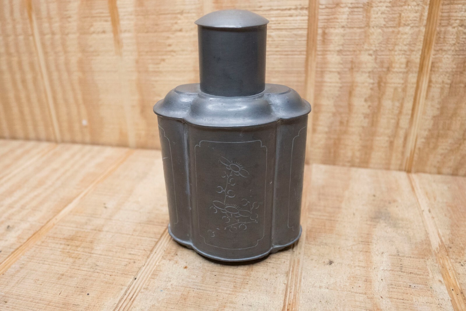 Vintage Chinese Hong Kong Pewter Metal Tea Caddy Storage Bottle