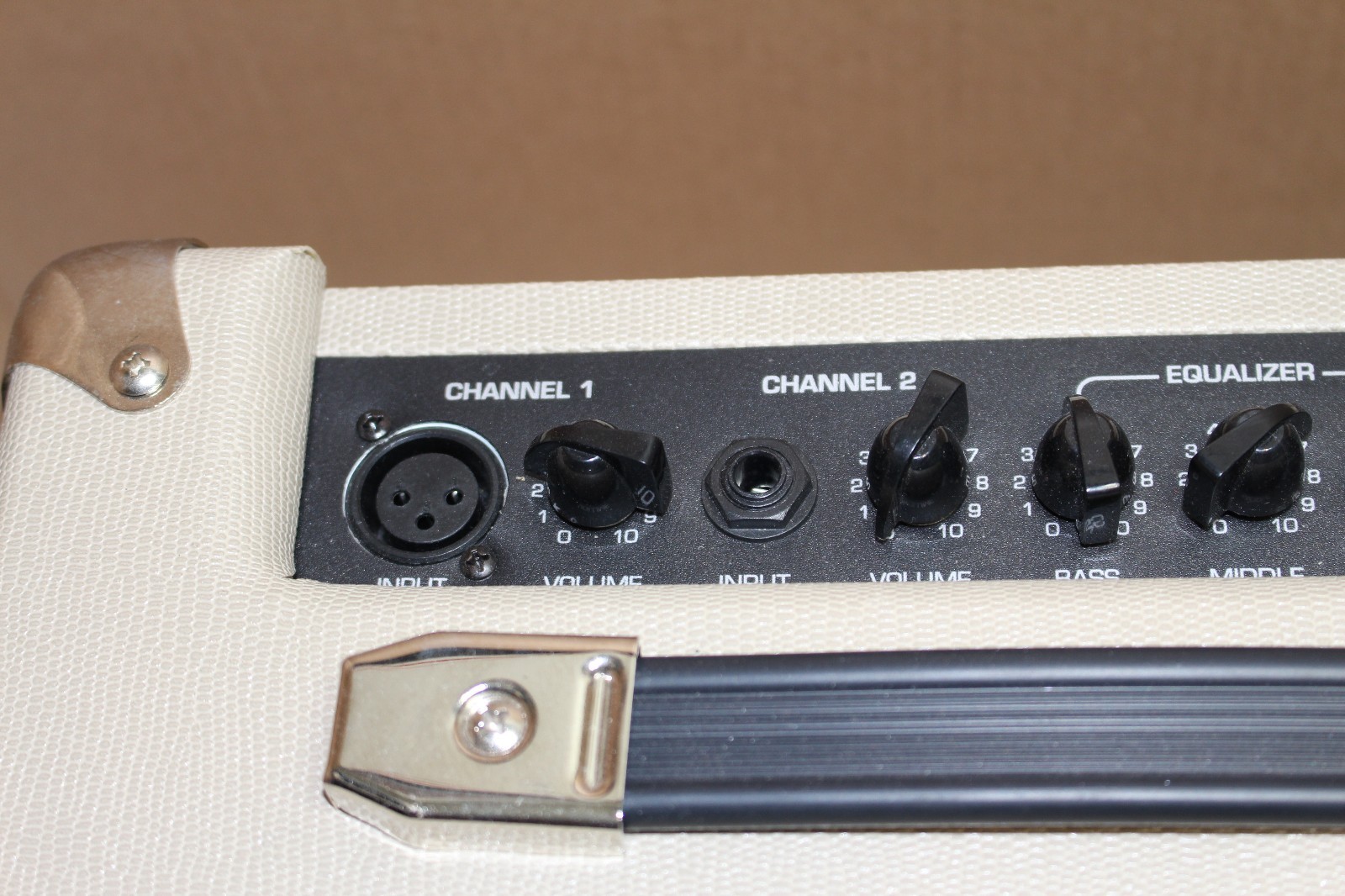 Epiphone Studio Acoustic 15C Acoustic Guitar Amplifier