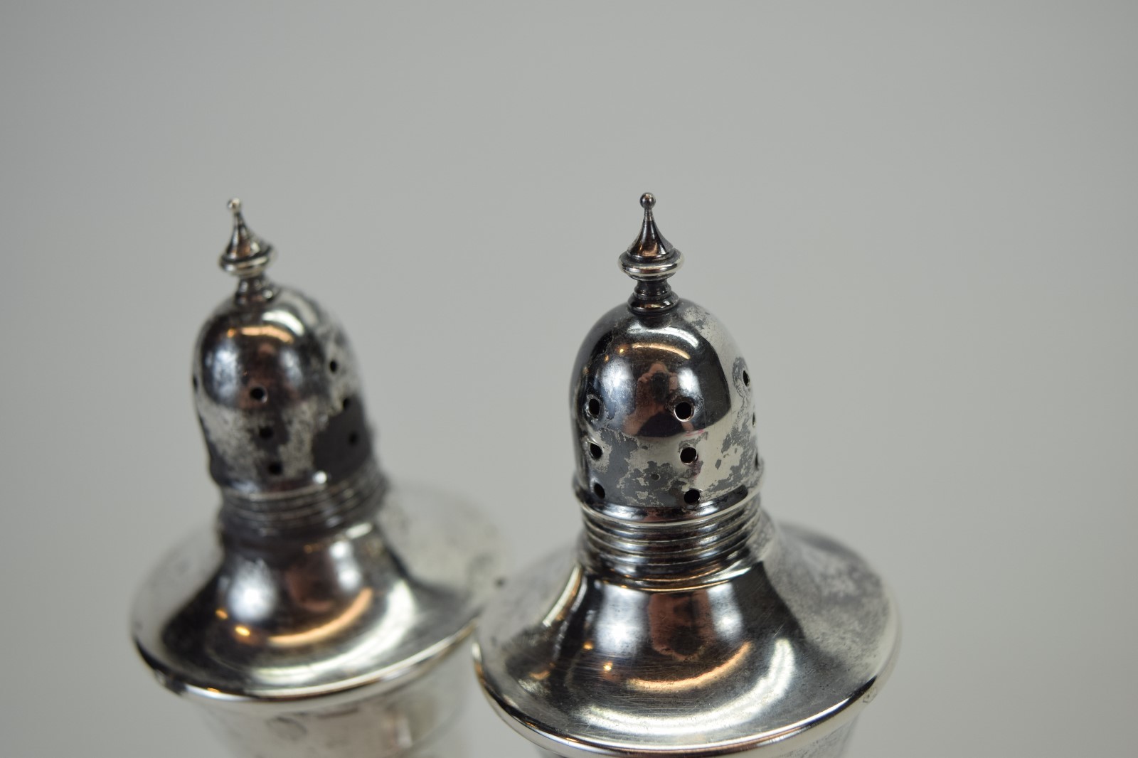 Vintage FRANK M. WHITING & Co. Sterling Silver Salt & Pepper Shakers 843