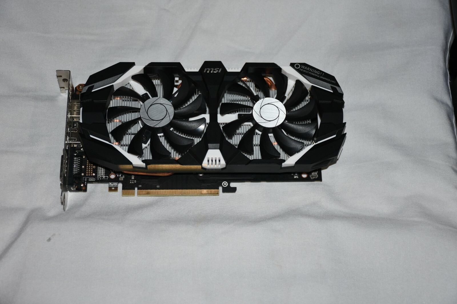 1050 gddr5. Msi 1050 2gb.