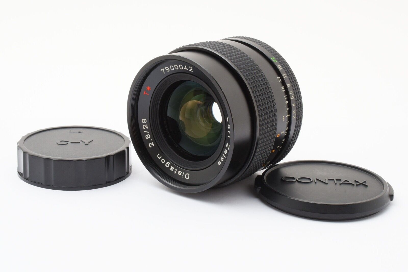 Contax Carl Zeiss Distagon 28mm f/2.8 T* MMJ C/Y Lens Japan Contax Carl Zeiss Distagon 28mm f/2.8 T* MMJ C/Y Lens Japan