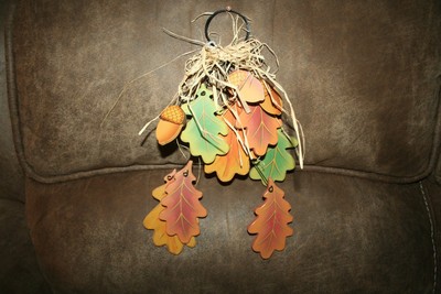 RUSTIC WOODEN LEAVES AND ACORNS THANKSGIVING FALL DECORATION WALL HANGING