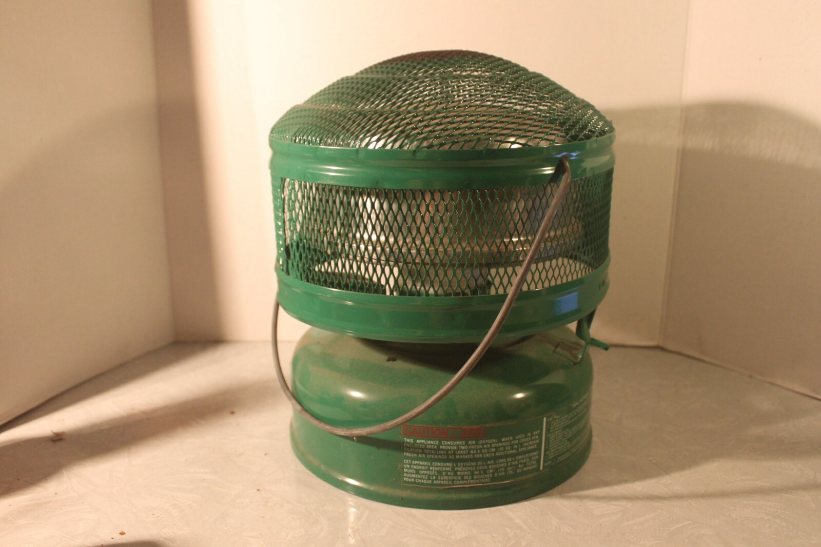 COLEMAN CANADA MODEL 516K 5000 BTU HEATER STOVE + BOX + INSTRUCTIONS JAN 1981