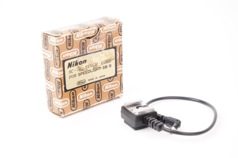 Accessoire Nikon.  Sc-10 Synch Nord For Speedlight Sb-9. Avec Boite D'Origine.