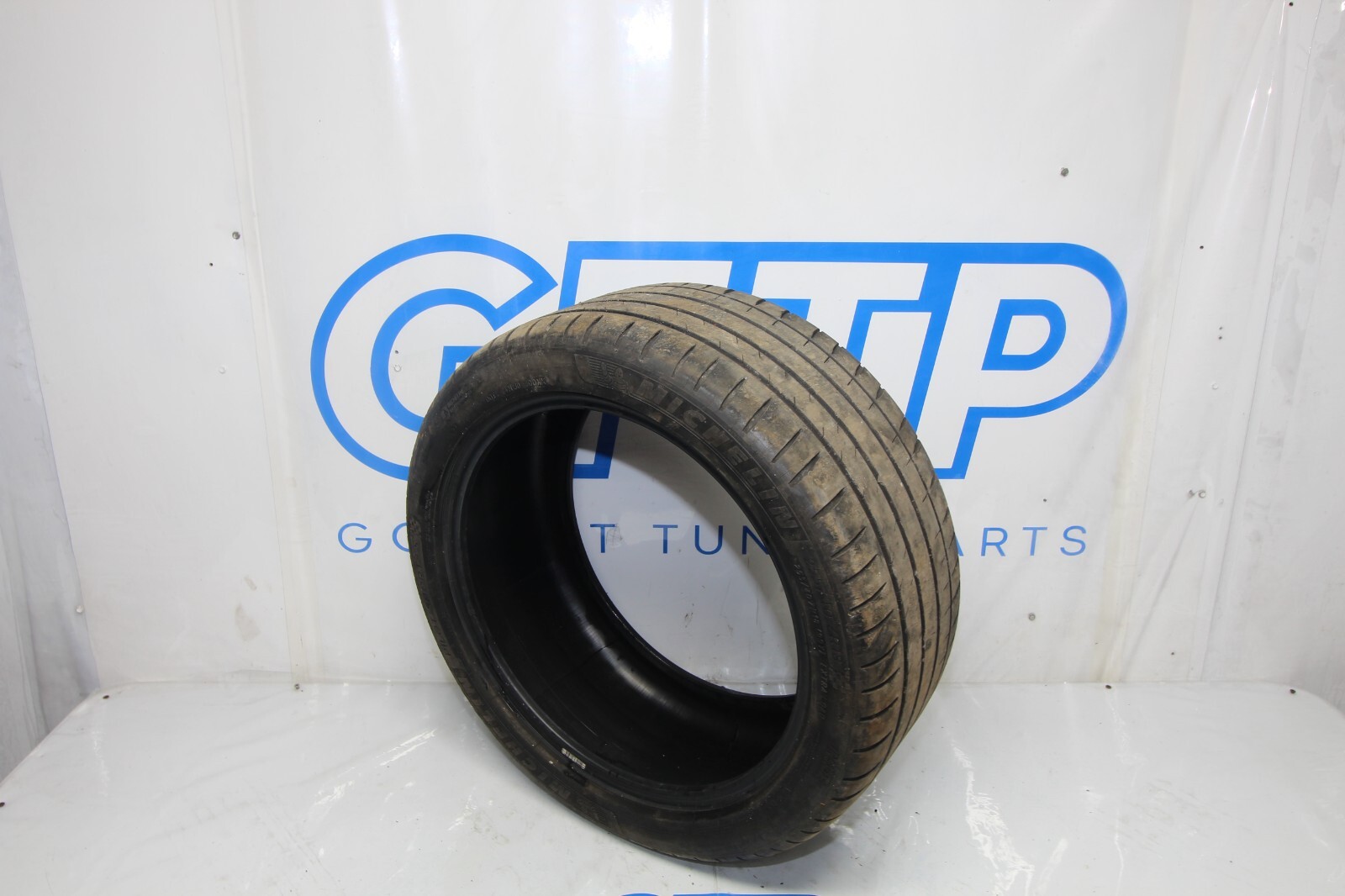 MICHELIN PILOT SPORT 4S 255/40ZR18 DOT 43/19 9/32NDS TREAD