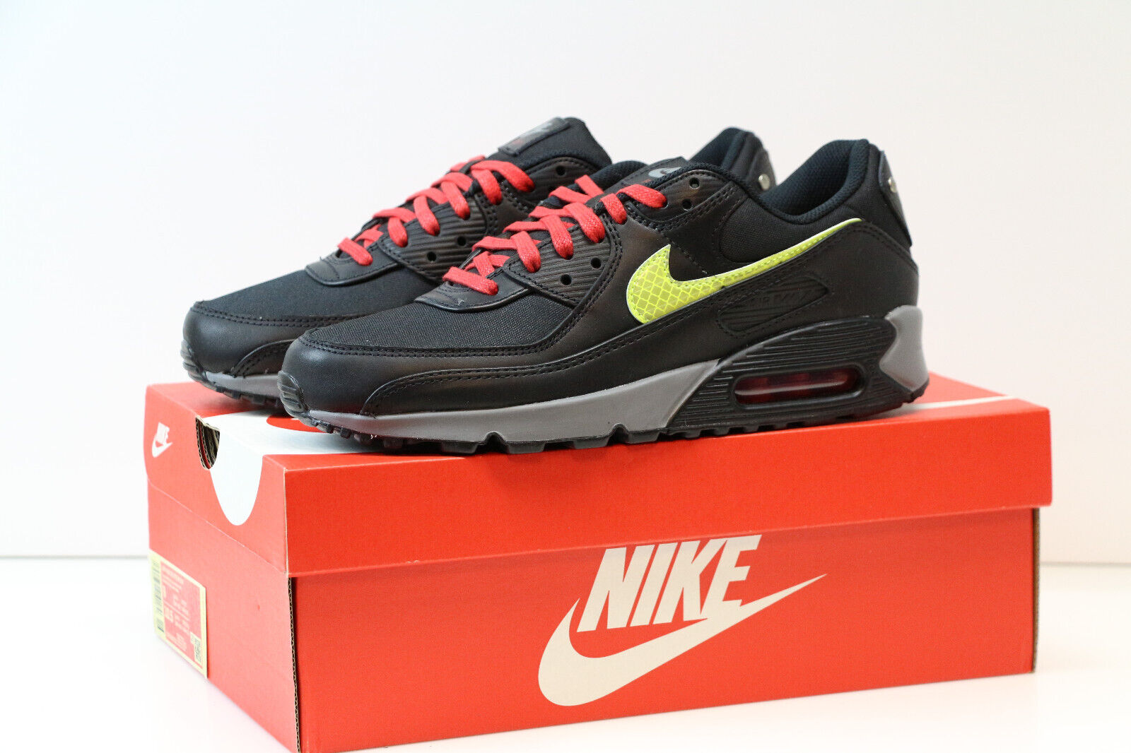 Nike Air Max 90 Premium City Pack NYC New York CW1408-001 Nike Air Max 90 Premium City Pack NYC New York CW1408-001
