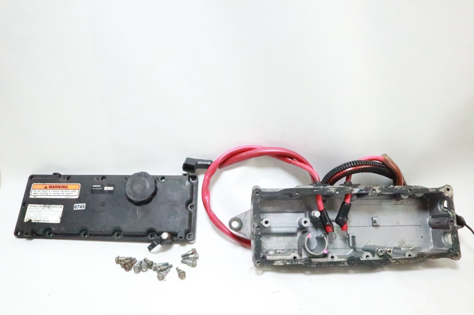 1998-2005 Yamaha OEM Electrical Box Housing Cover Freshwater 1998-2005 Yamaha OEM Electrical Box Housing Cover Freshwater