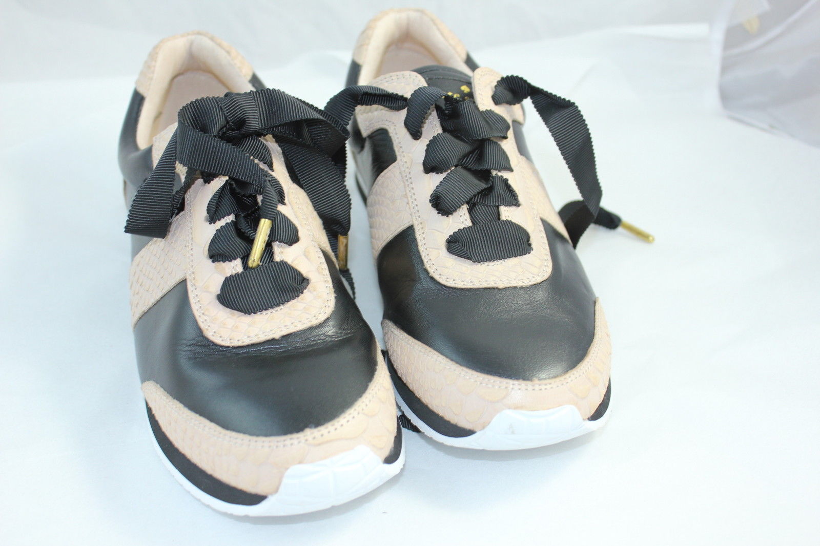 kate spade new york Women's Shoes