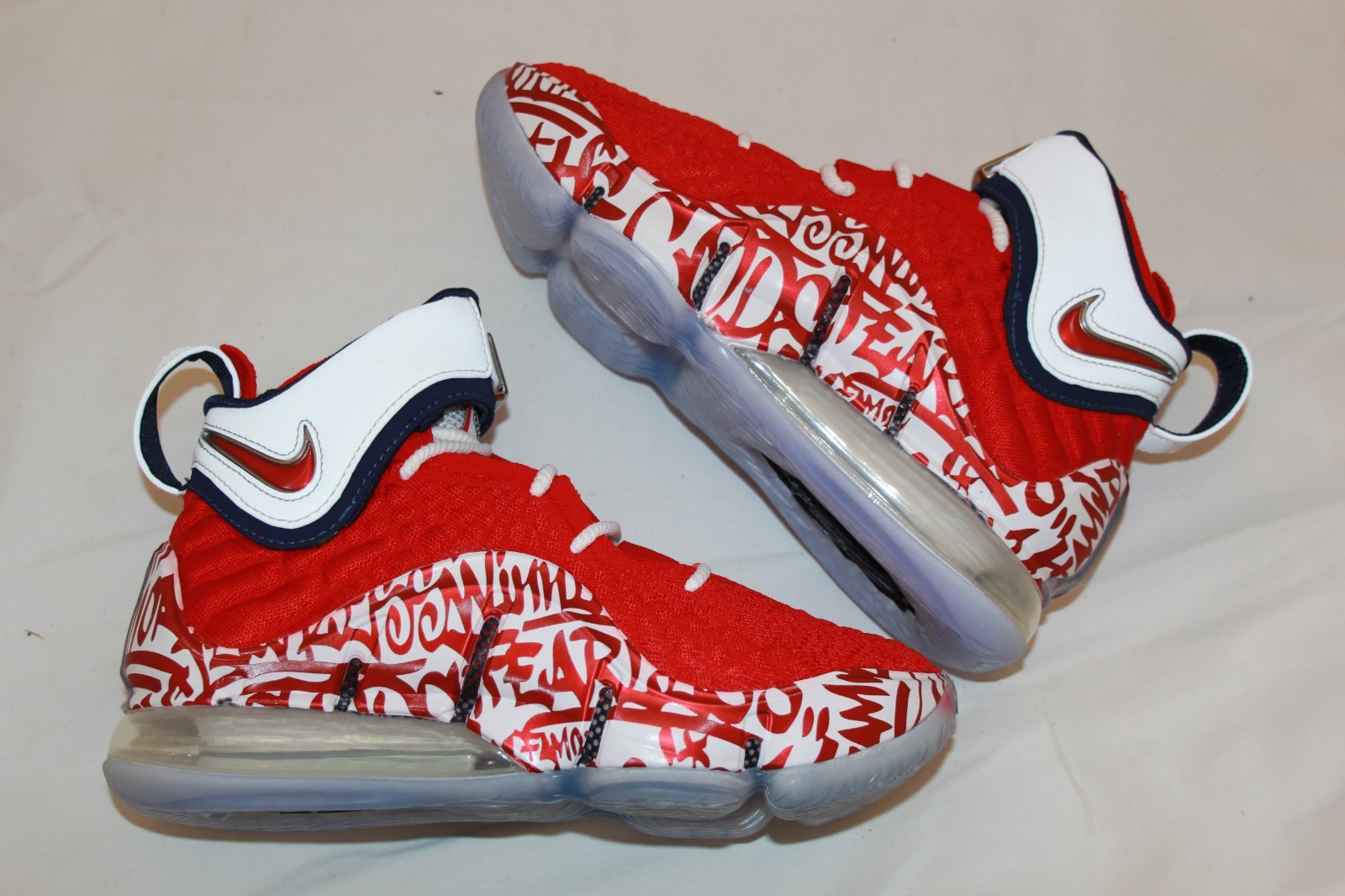 シューズ(男性用) Nike Lebron 17 Lebron 4 Red GraffitiMen Buy LeBron 17 'LeBron 4 Red Graffiti' - CT6047 600 | GOAT