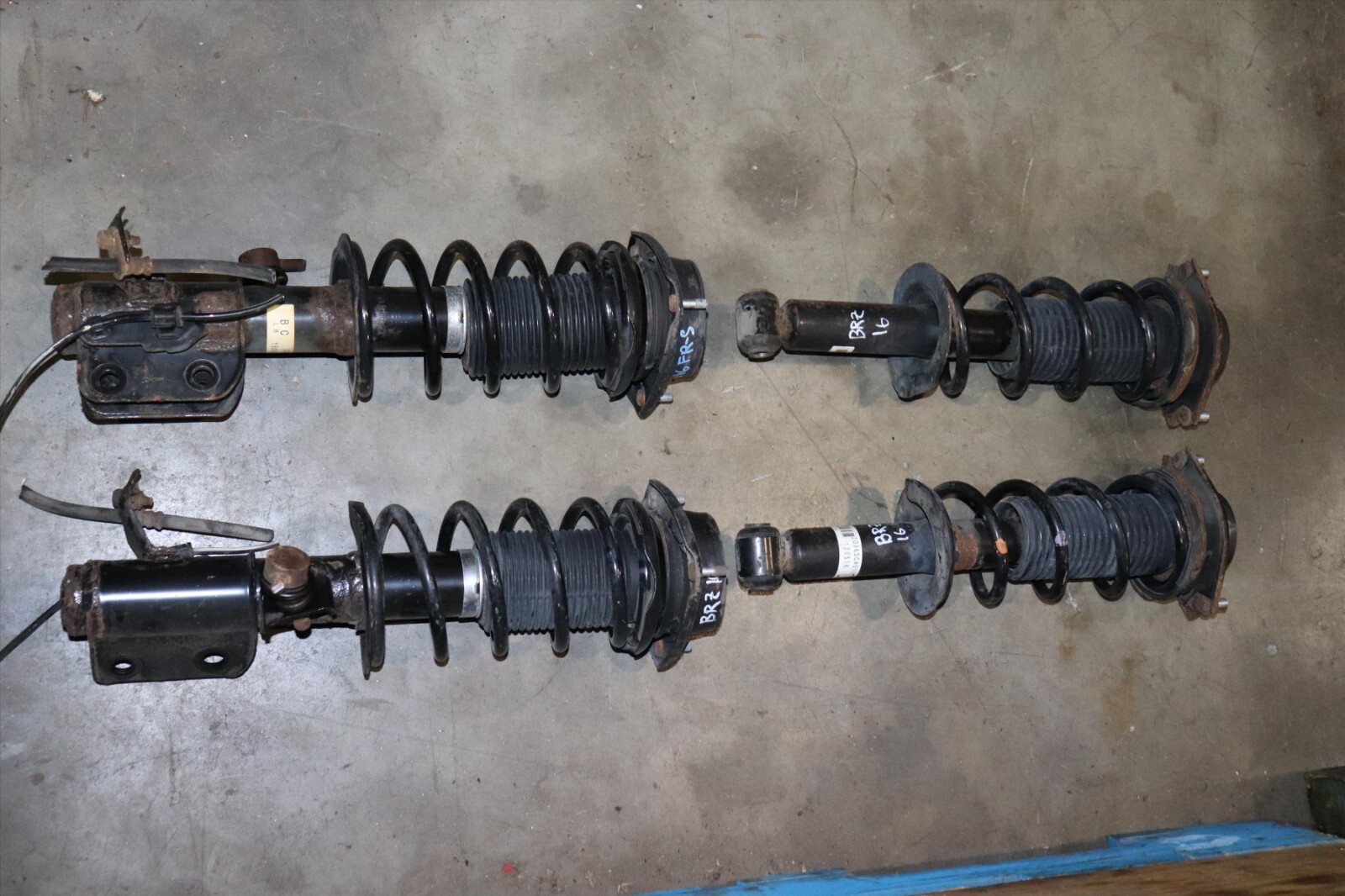 その他 FaB Shock Charmers Amazon.com: A-Premium Rear Suspension Shock Absorber