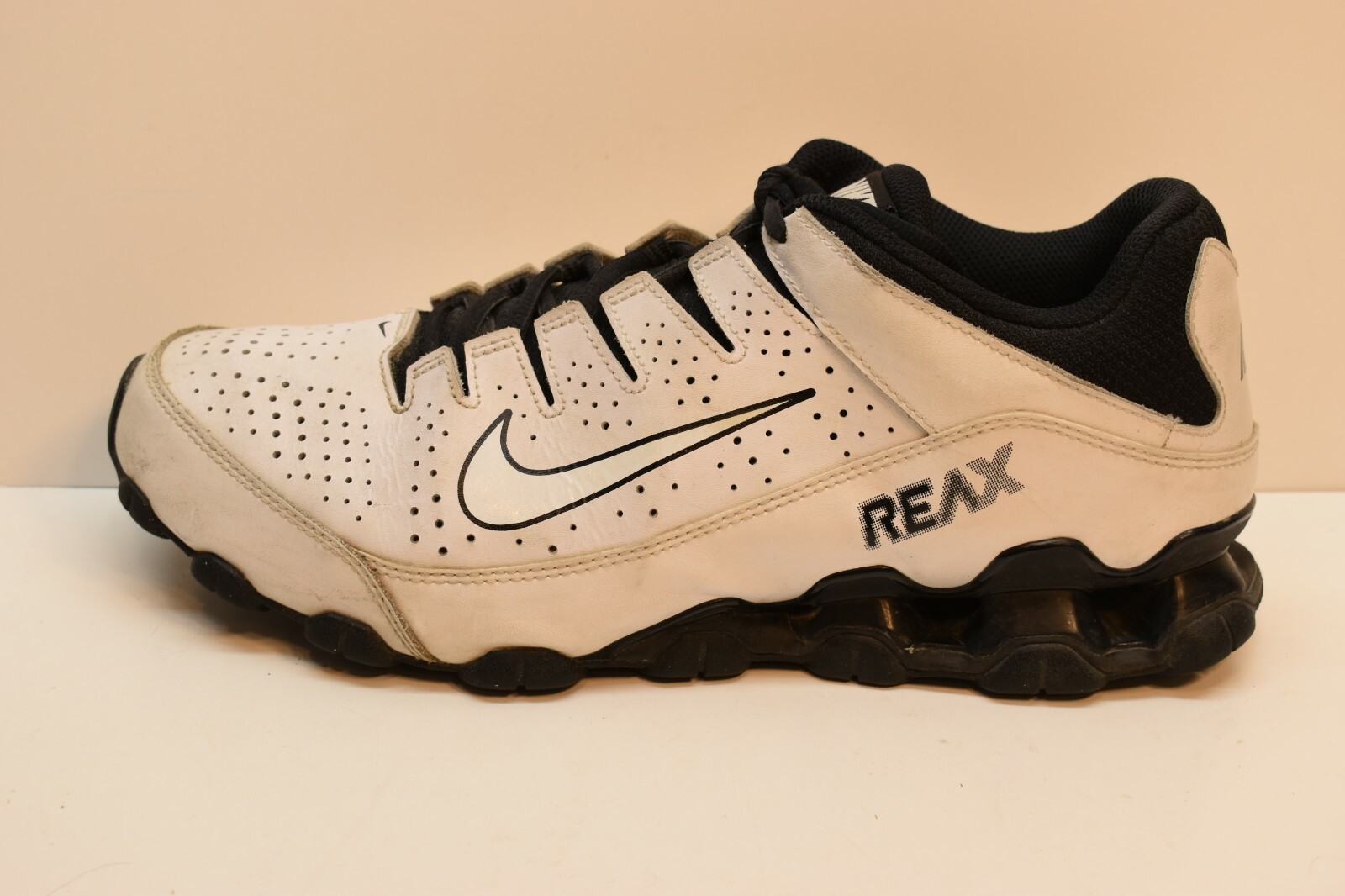men's nike reax
