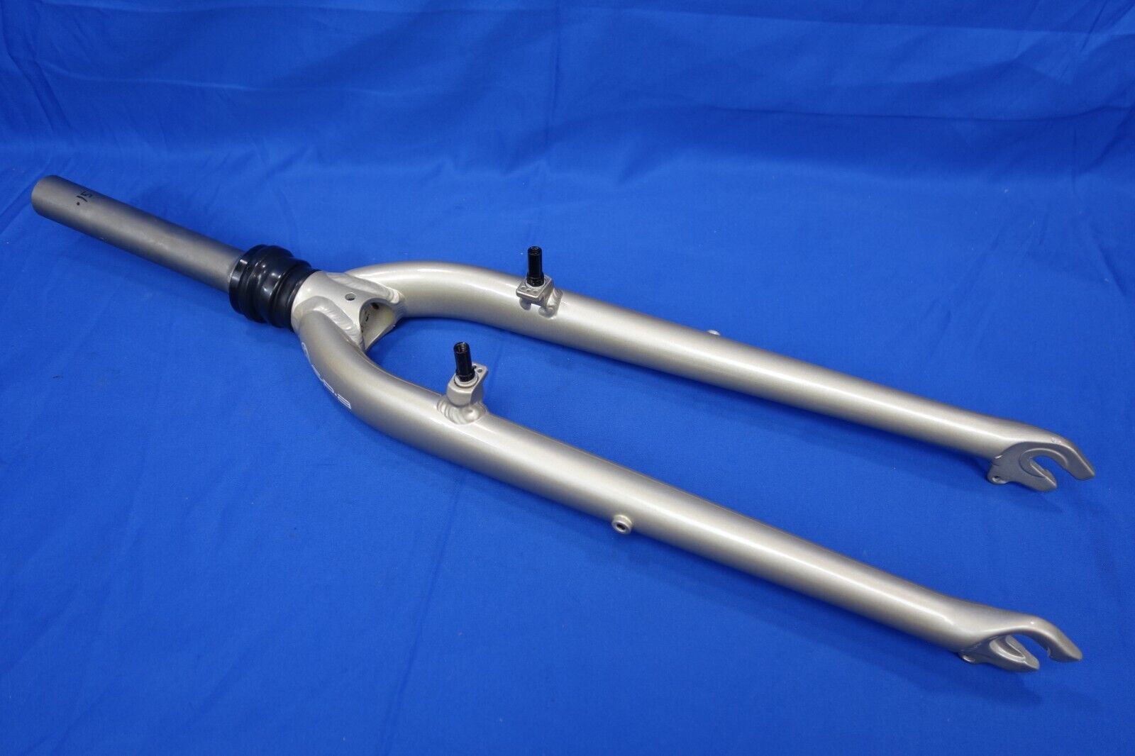New Bontrager SPA Hybrid Suspension Bike Fork, 35mm Travel New Bontrager SPA Hybrid Suspension Bike Fork, 35mm Travel