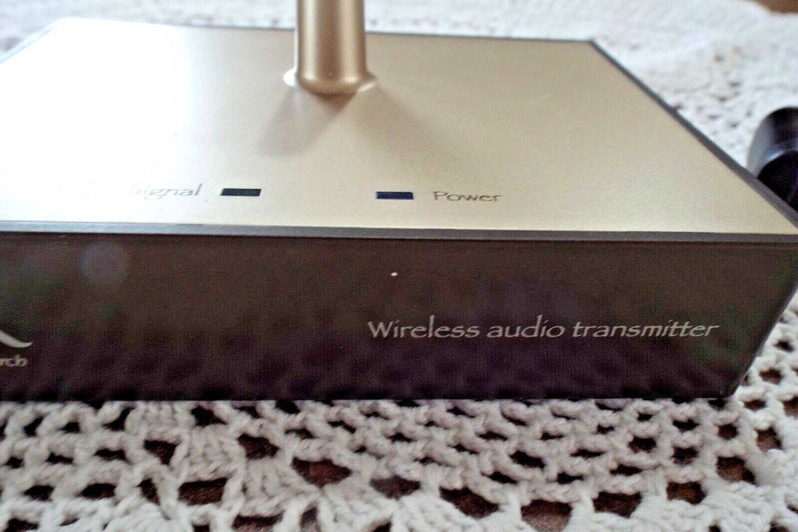 AR ACOUSTIC RESEARCH Outdoor Speaker Wireless Audio Transmitter ONLY AW825 Gold