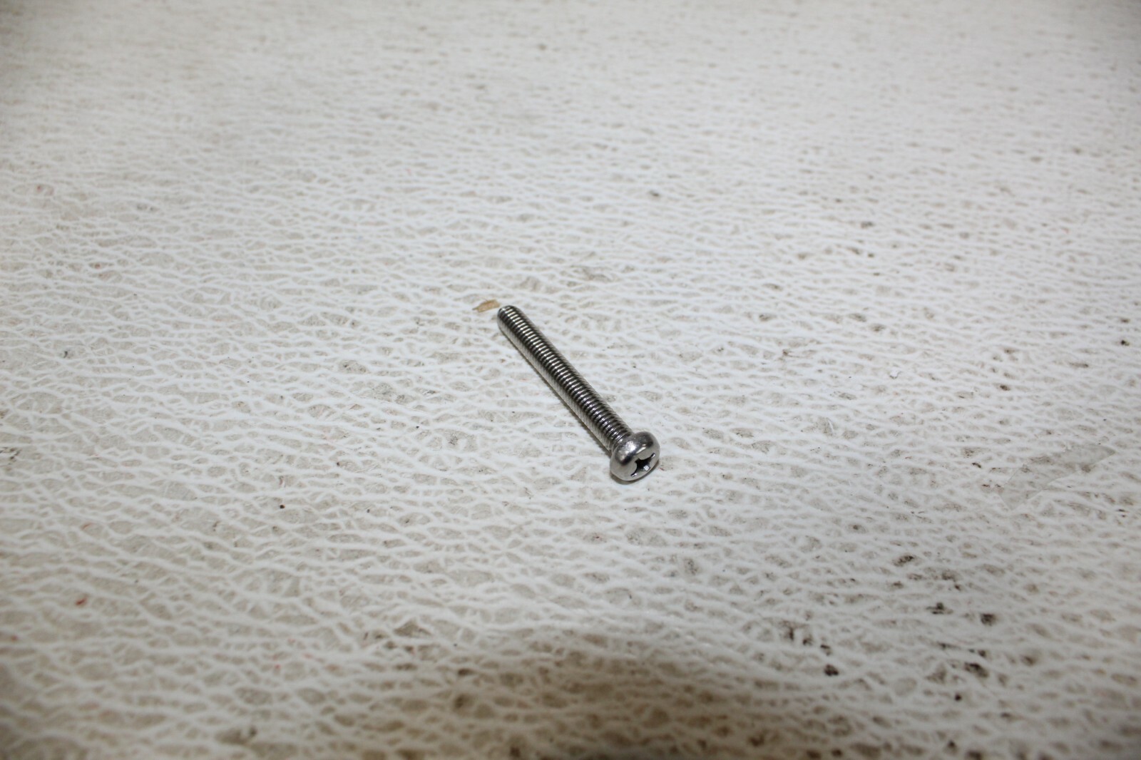 02-05 TOHATSU M120A2 M140A2 NISSAN NS140A2 SCREW PART # 9215030645