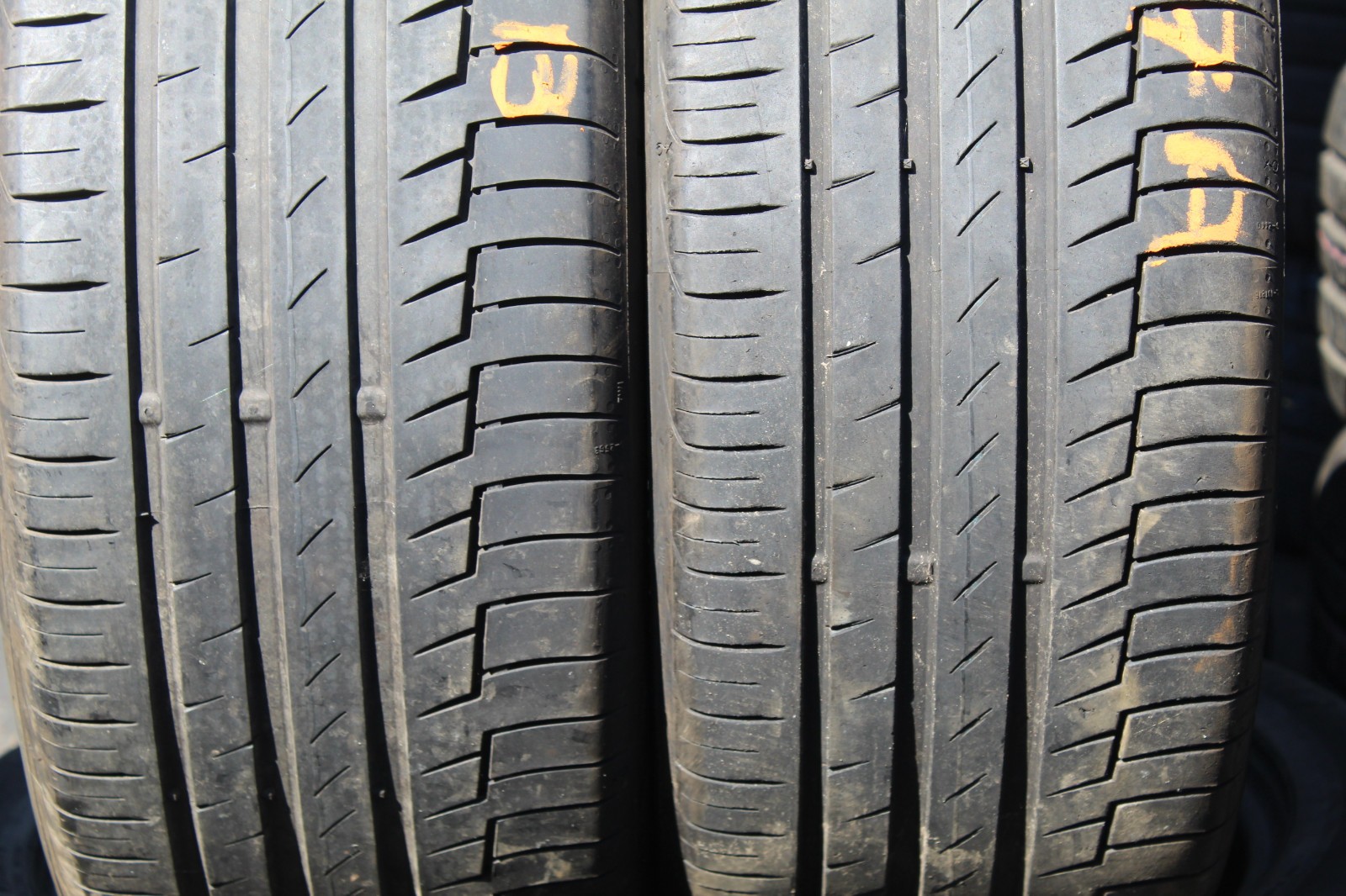 225 45 17 Continental, PC 6, 91Y&W, x2 A Pair 5.5mm (F1_tyres) FO L3727