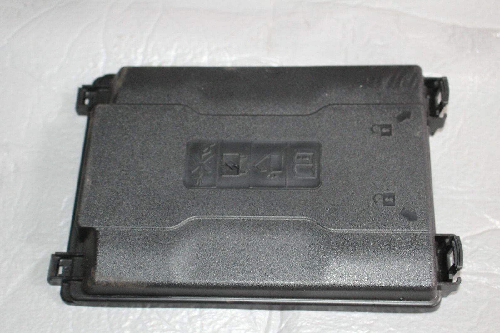GM OEM Fuse Relay Box Upper Cover 22773481 | eBay GM OEM Fuse Relay Box Upper Cover 22773481 | eBay