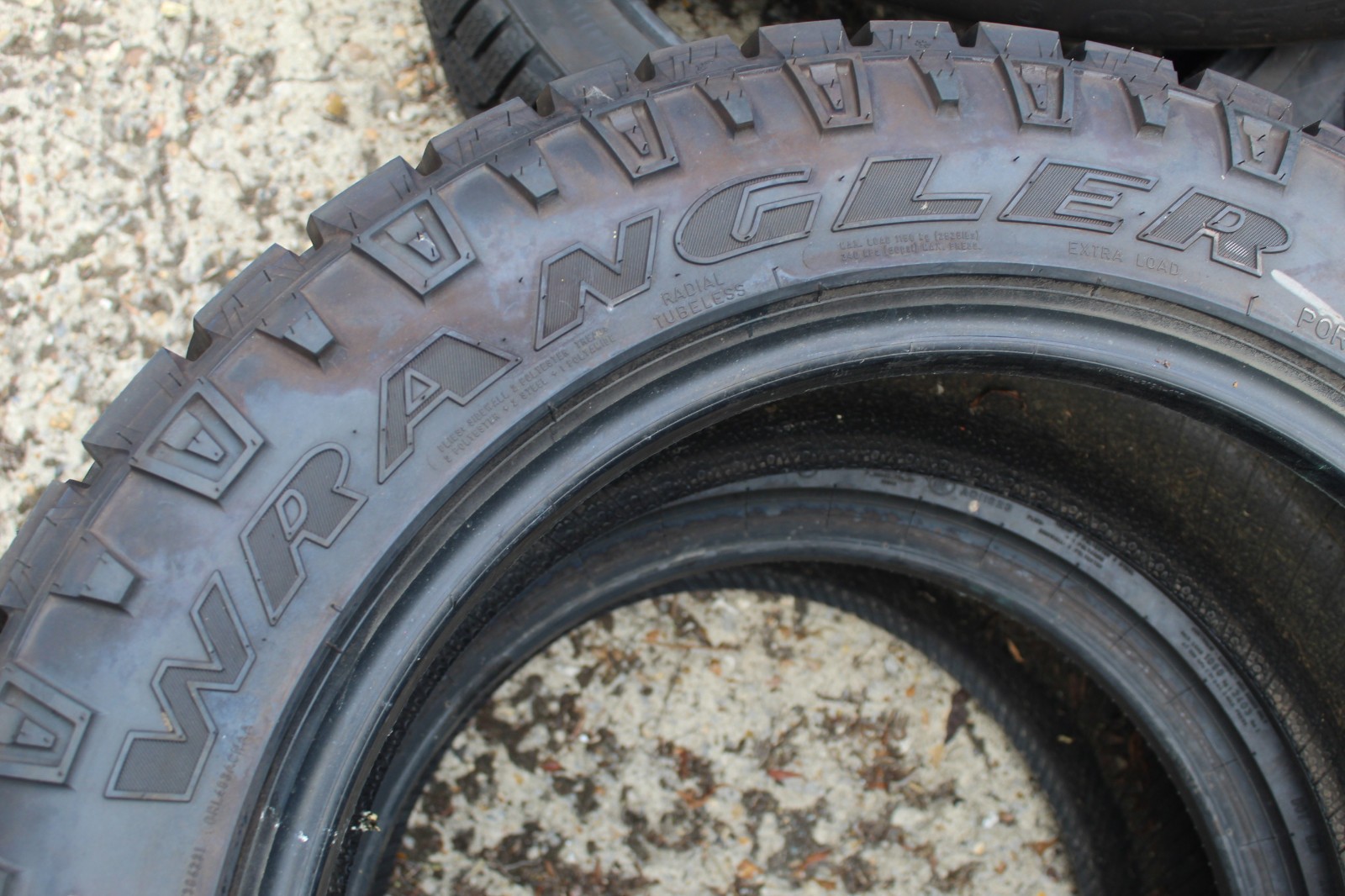 New 255 60 20 Goodyear, Wrangler, M+S, LR, 113Q, x1 Single Tyre (F1_tyres) X83