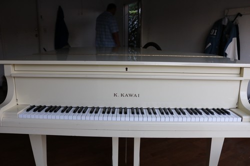 KAWAI, Baby Grand Piano- ivory white lacquer.
