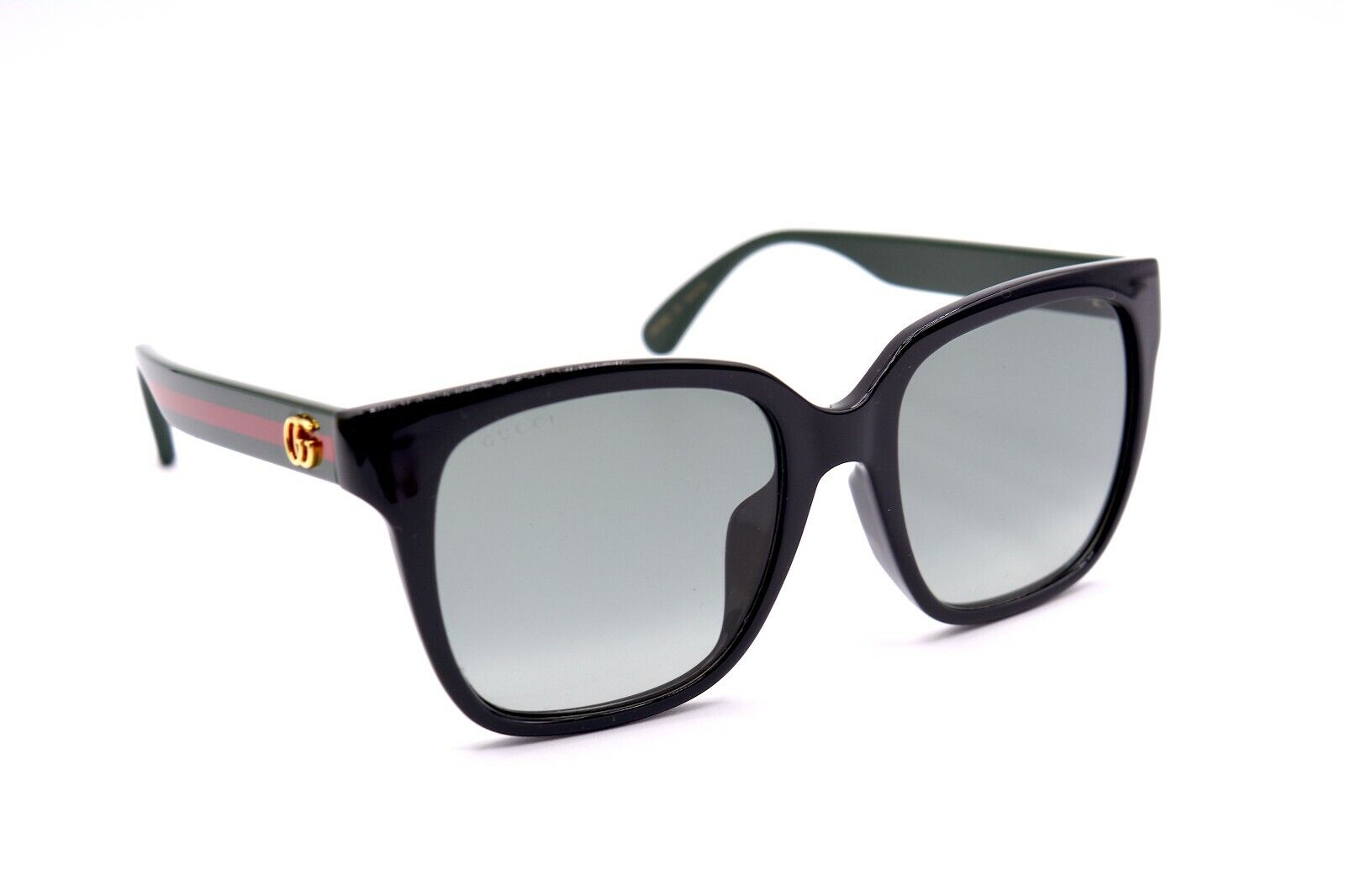 Pre-owned Gucci Gg0715sa 001 Black Green Grey Authentic Sunglasses 53-19 W/case In Gray