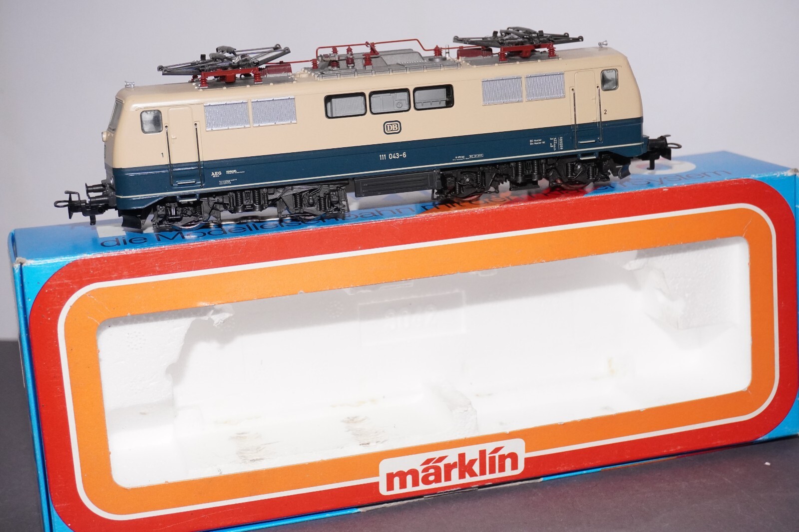 MARKLIN HO 3075 DB 216 025-7 ディーゼル ヴィンテージ】MARKLIN DB 216 025-7 ディーゼル機関車 - メルカリ