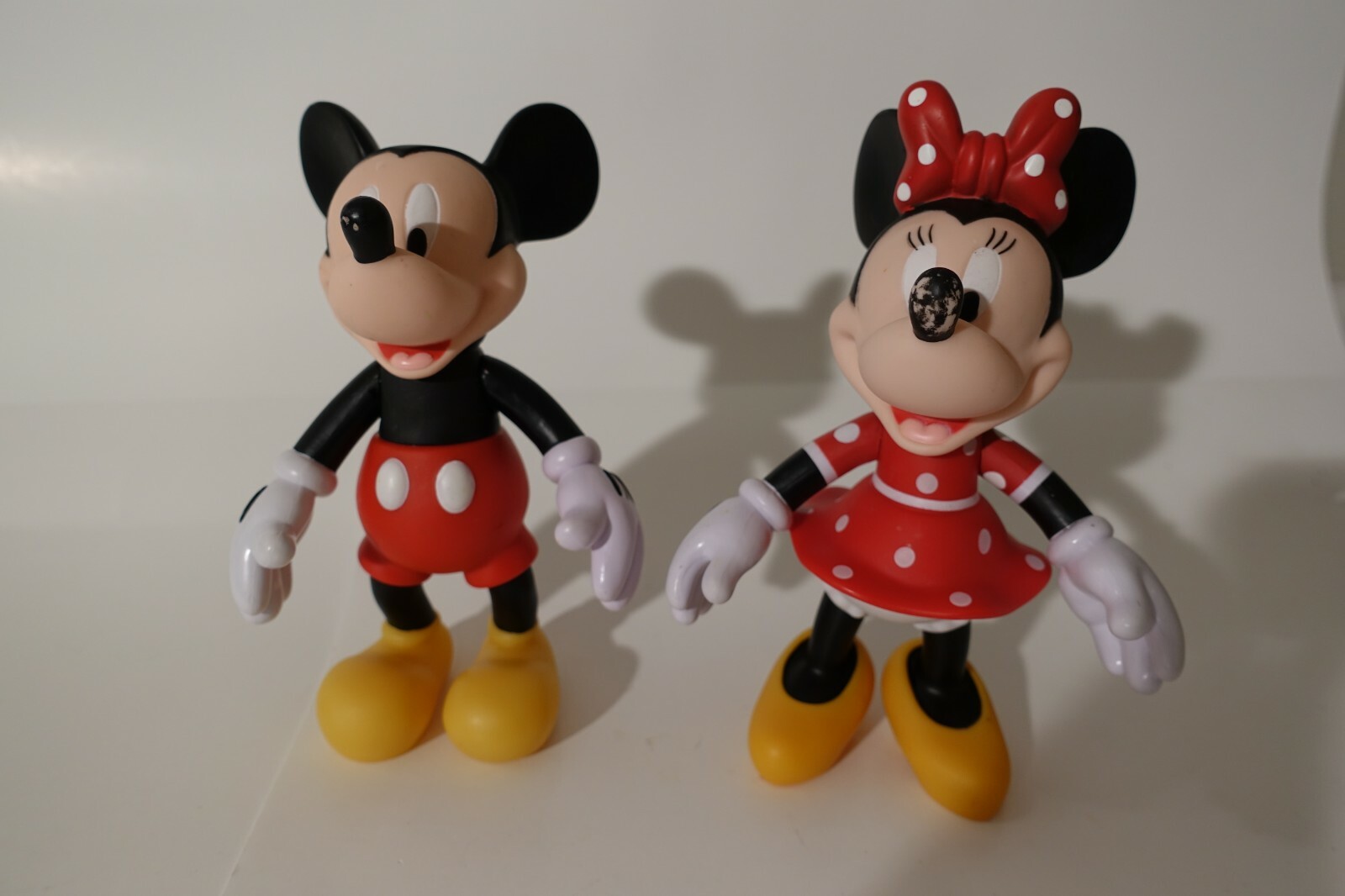 Disney Mickey & Minnie Figure 新品 Disney Mickey Mouse & Minnie Mouse Figure Disney Store Japan