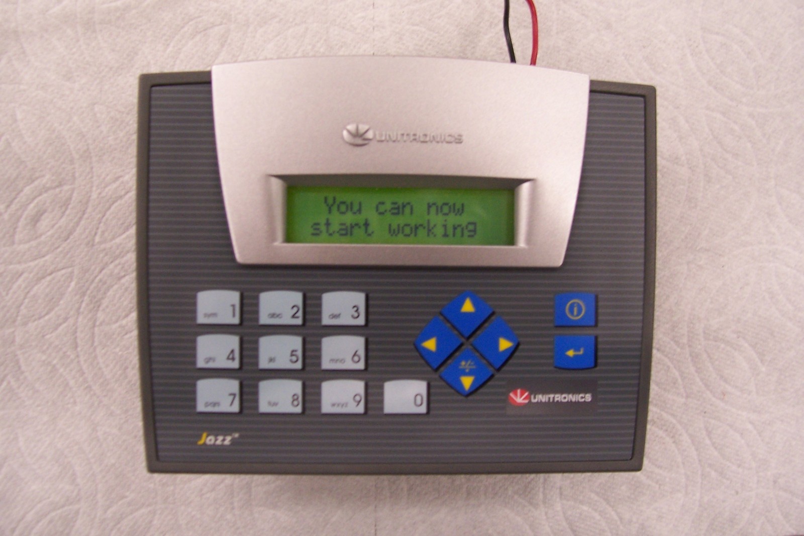 PLC Unitronics Jazz Micro-OPLCJZ10-11R10 Plus Unitronics Programming Kit JZ-PRG